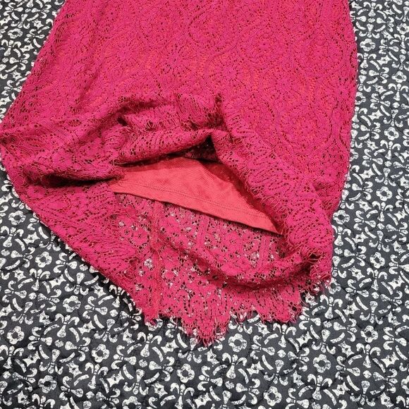 Hot Pink Lace Midi Dress - Picture 3 of 8